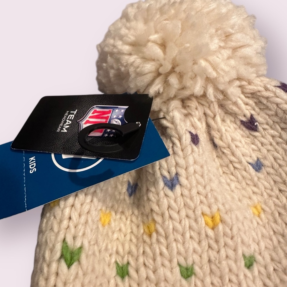 NWT Kids NFL Team 47 Brand Cream Packers Kids Pom-Pom Beanie Winter Hat - Picture 4 of 6